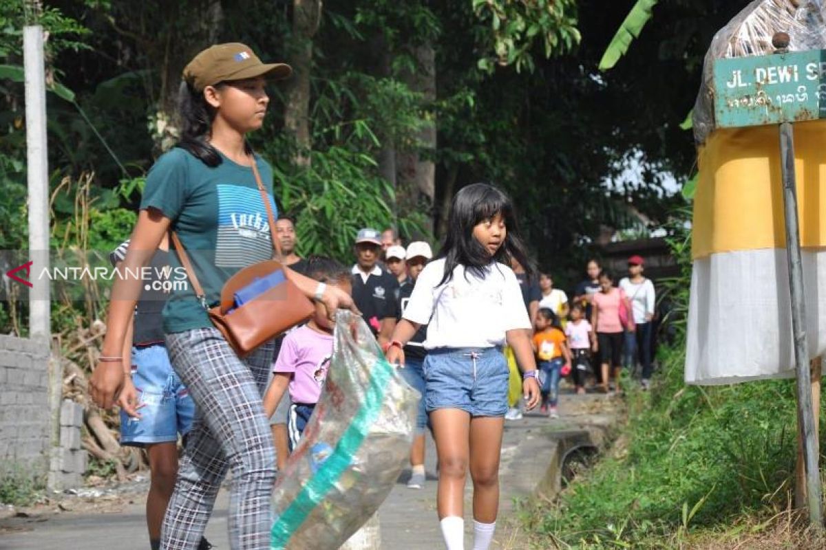 Rayakan HUT RI, Bongkasa Pertiwi ajak generasi BijakBerplastik