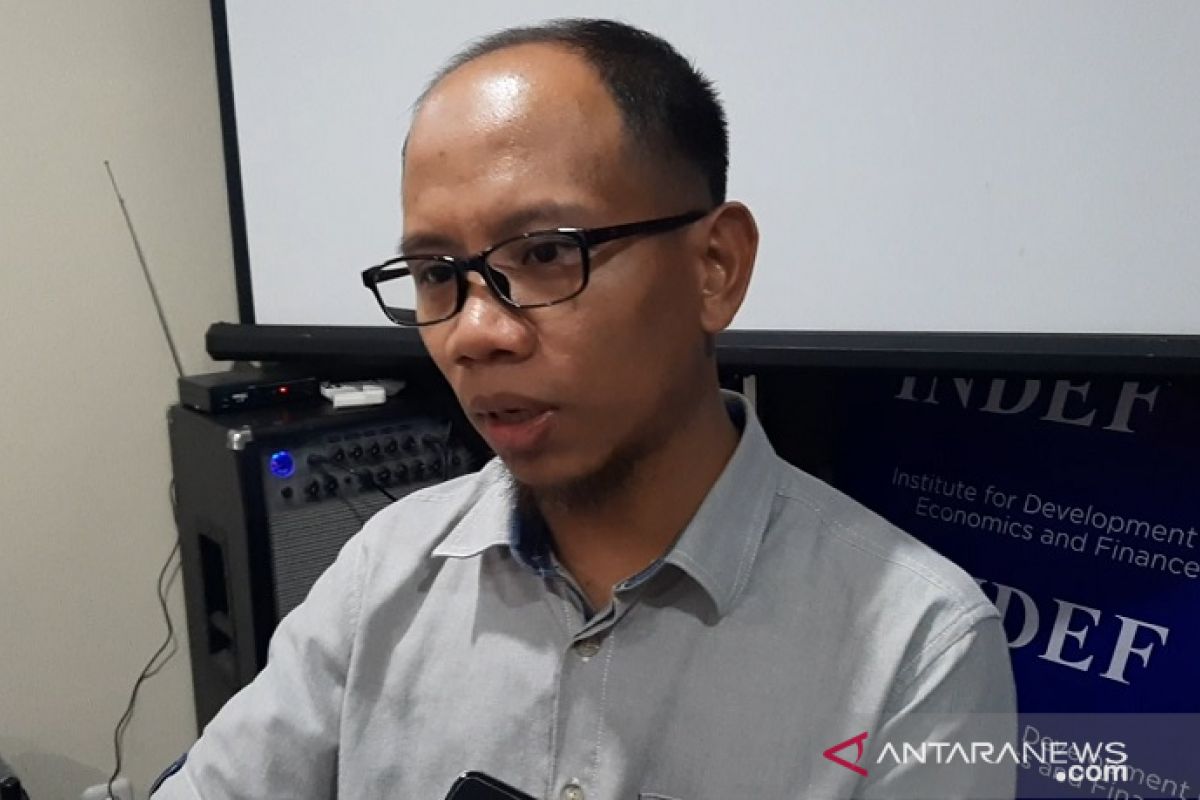 Indef sebut pentingnya standar kualitas layanan di pasar online