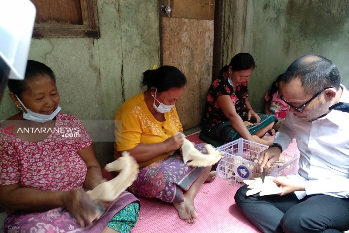 Menaker kunjungi kelompok tenaga kerja mandiri di Gianyar