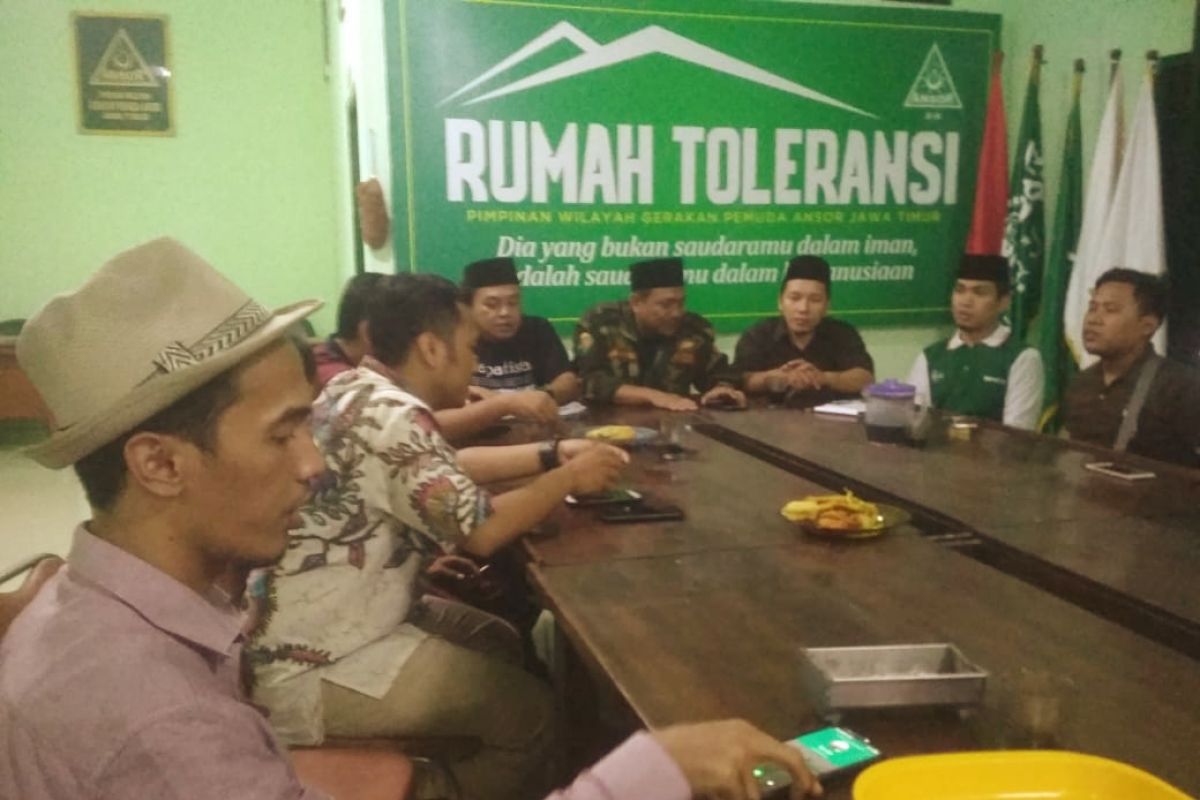 KMNU Jatim-Pemuda Papua gelorakan gerakan antidiskriminasi #PapuaAdalahKita