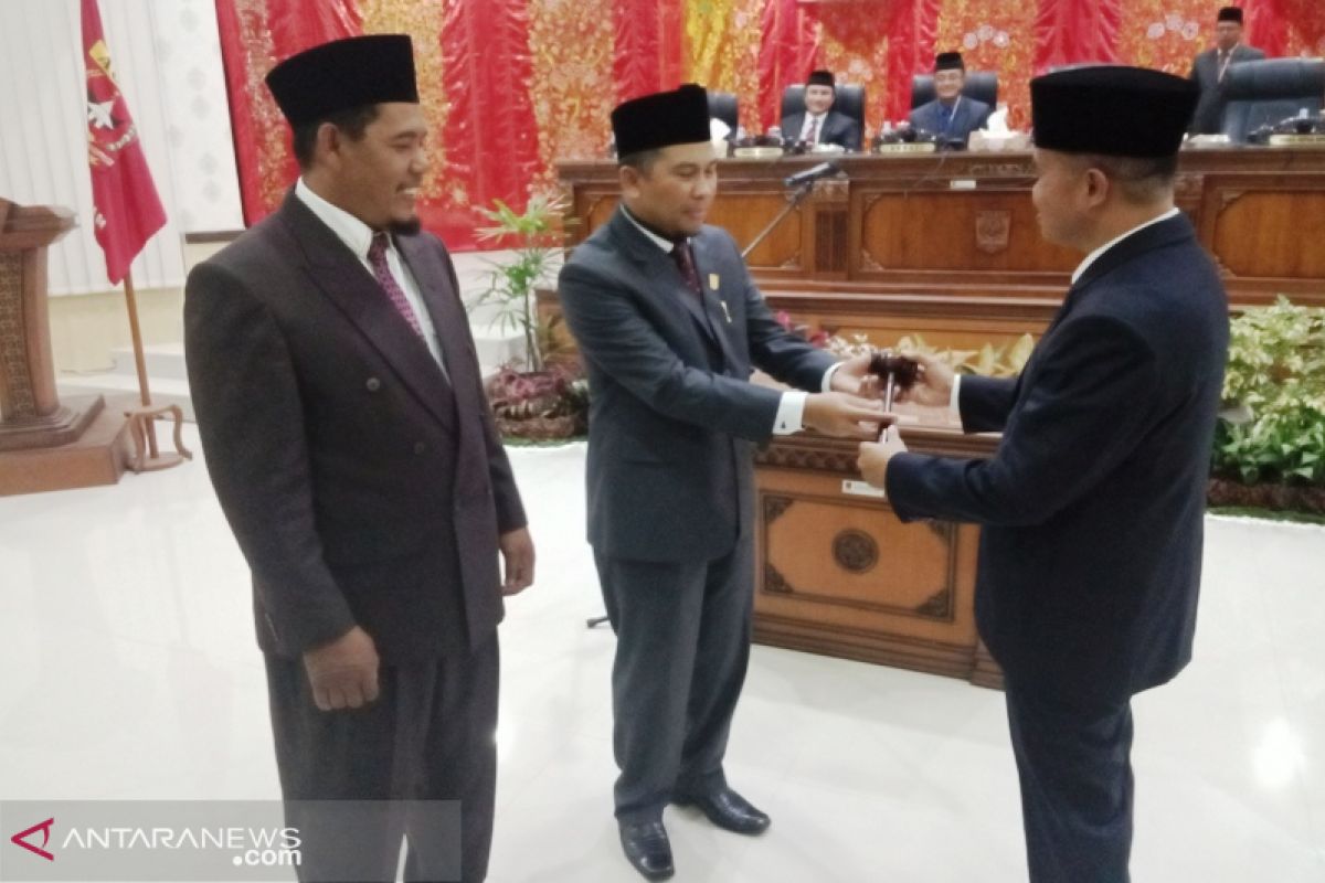 Novi Irwan jabat ketua sementara DPRD Agam