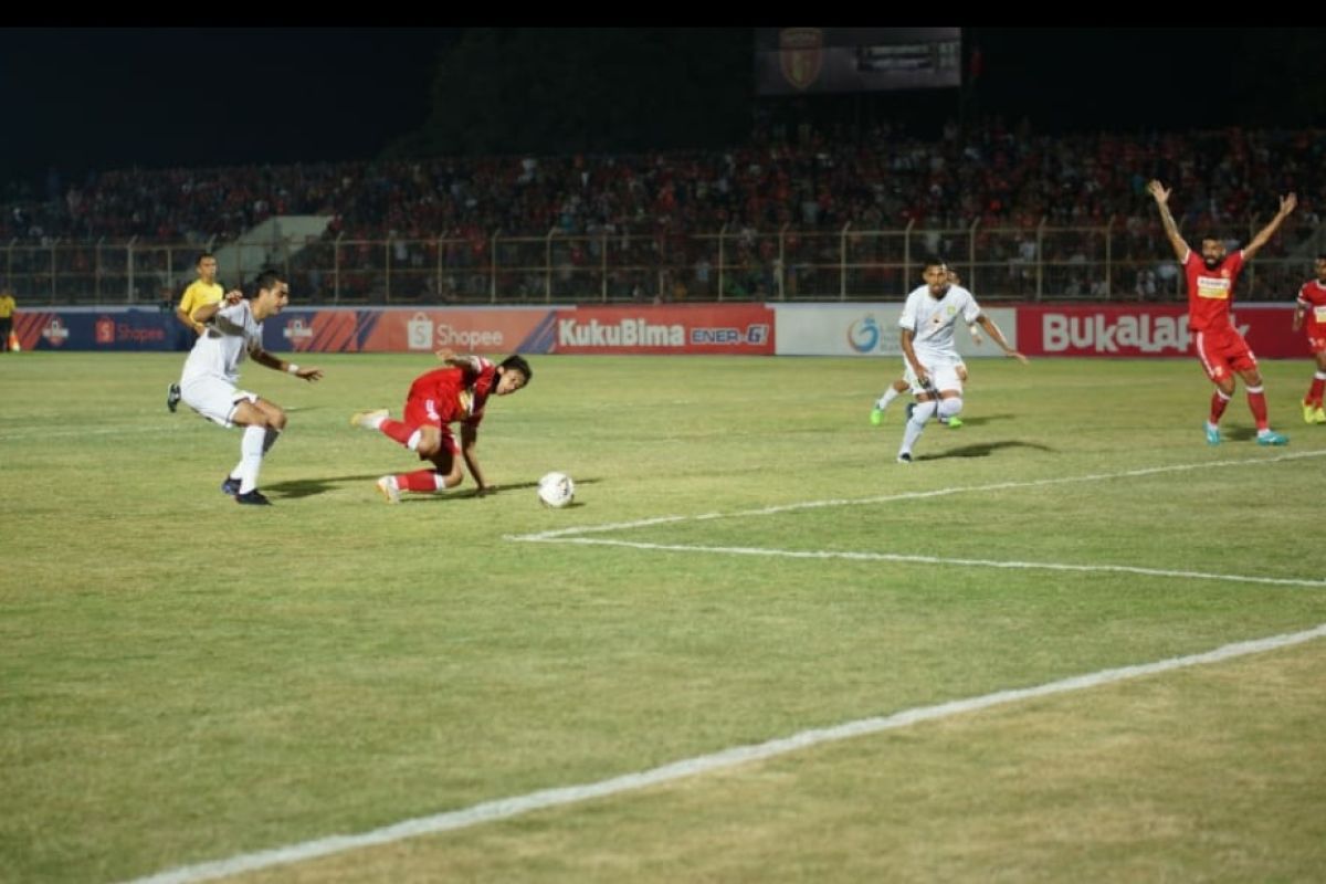 Persebaya bawa pulang tiga poin dari markas Perseru Badak Lampung