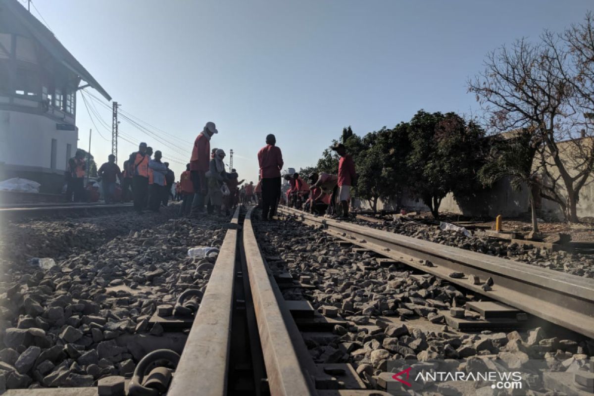 Jalur ganda Solo-Kedung Banteng beroperasi, perjalanan kereta lancar