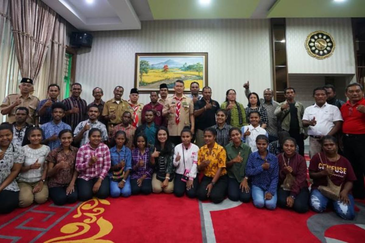 Wali Kota Jambi bersilaturahim dengan warga dan mahasiswa asal Papua