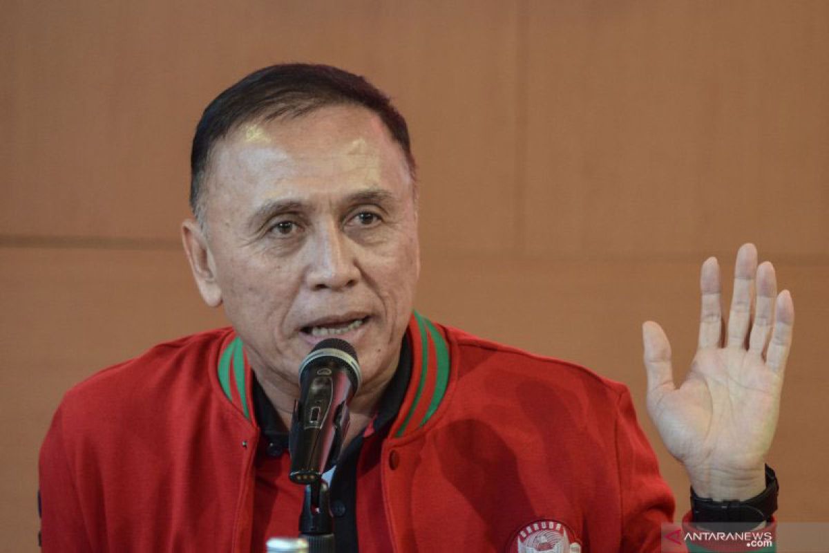 Mochamad Iriawan, Polisi bintang tiga siap wakafkan diri  di PSSI