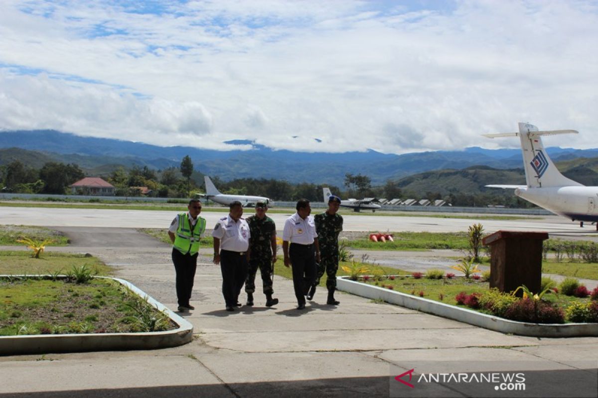 Kementerian Perhubungan bantu perpanjangan landasan pacu Wamena