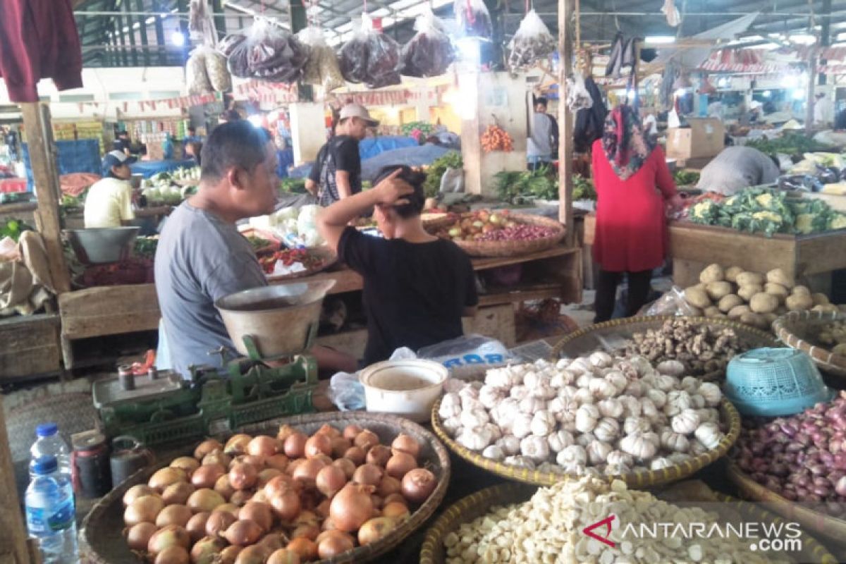 Harga cabai masih tinggi di Cianjur capai Rp75.000