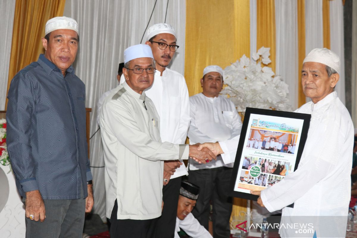Menyongsong Kabupaten Banjar sejahtera dan barokah
