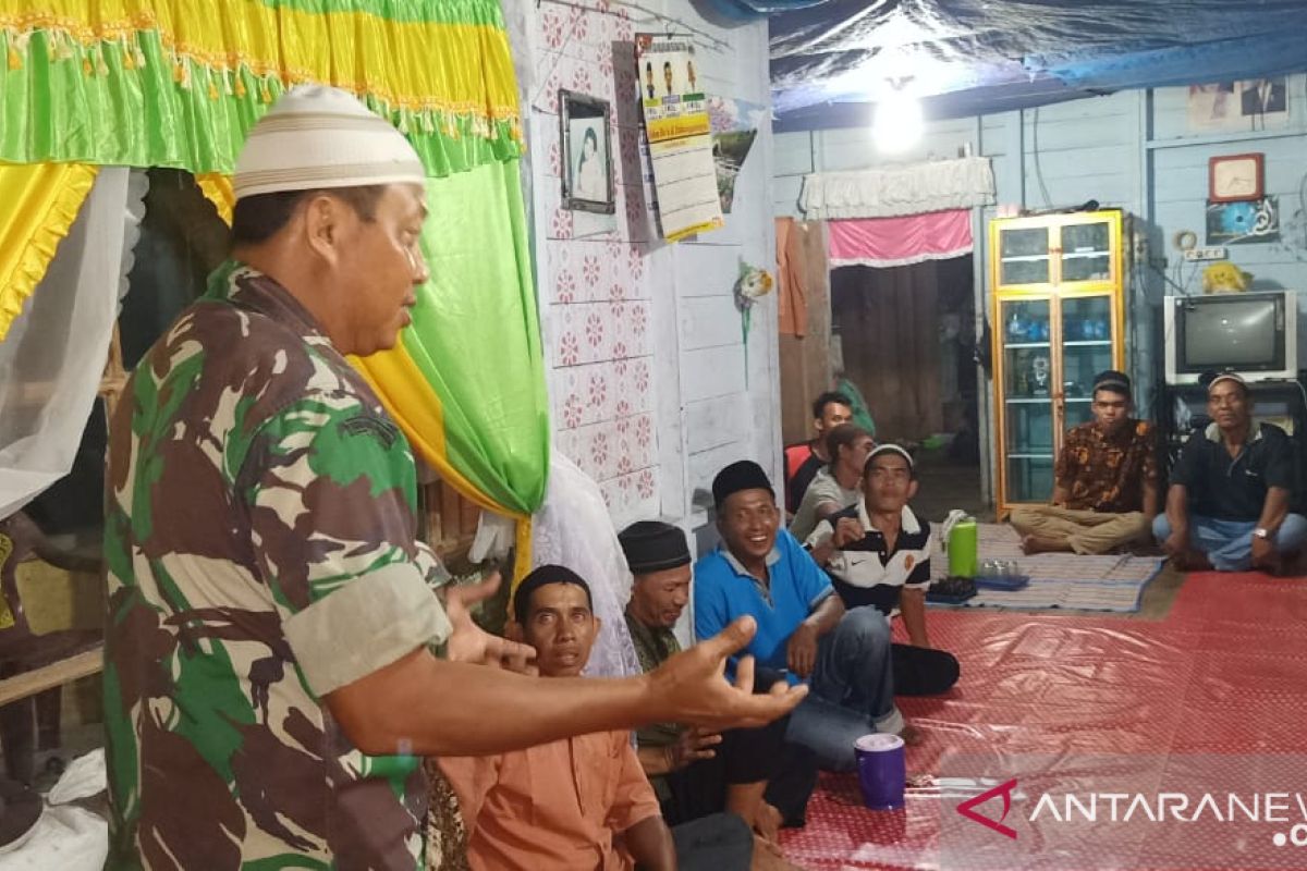 Danramil 1202-10/Jawai sosialisasikan pencegahan karhutla