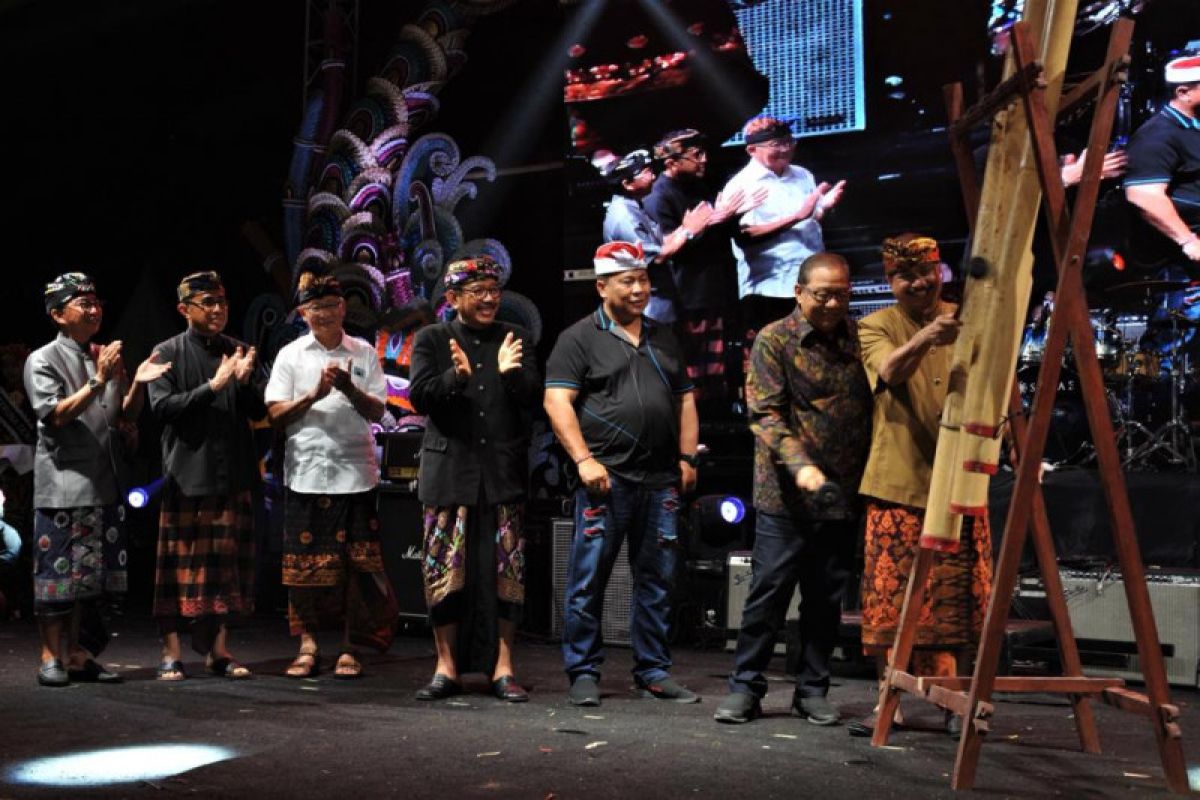 Sanur Village Festival 2019 opened by ministers Yahya, Puspayoga