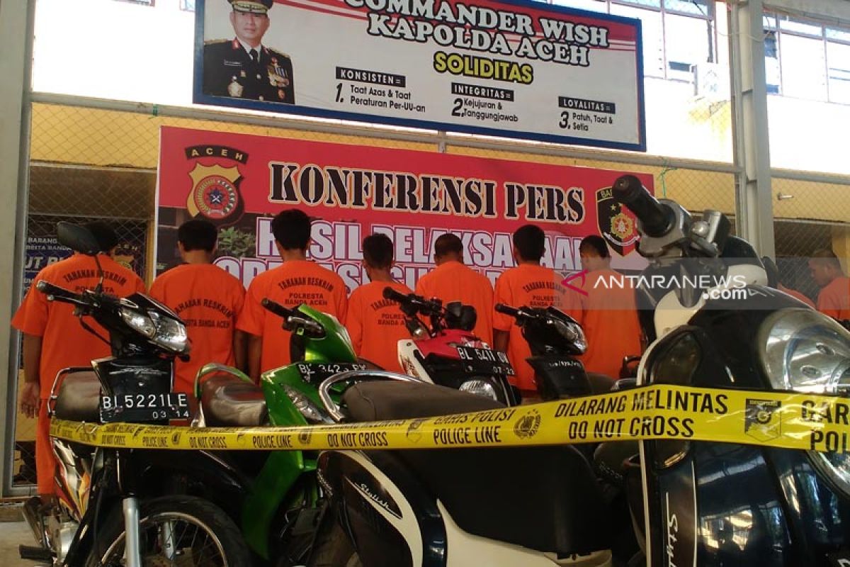 Polresta Banda Aceh tangkap 12 tersangka pencurian sepeda  motor