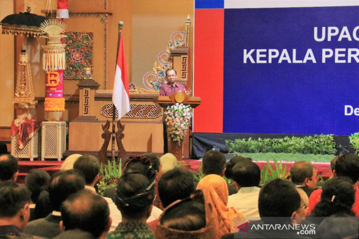 Gubernur Bali mau pertumbuhan ekonomi lebih dinikmati rakyat kecil