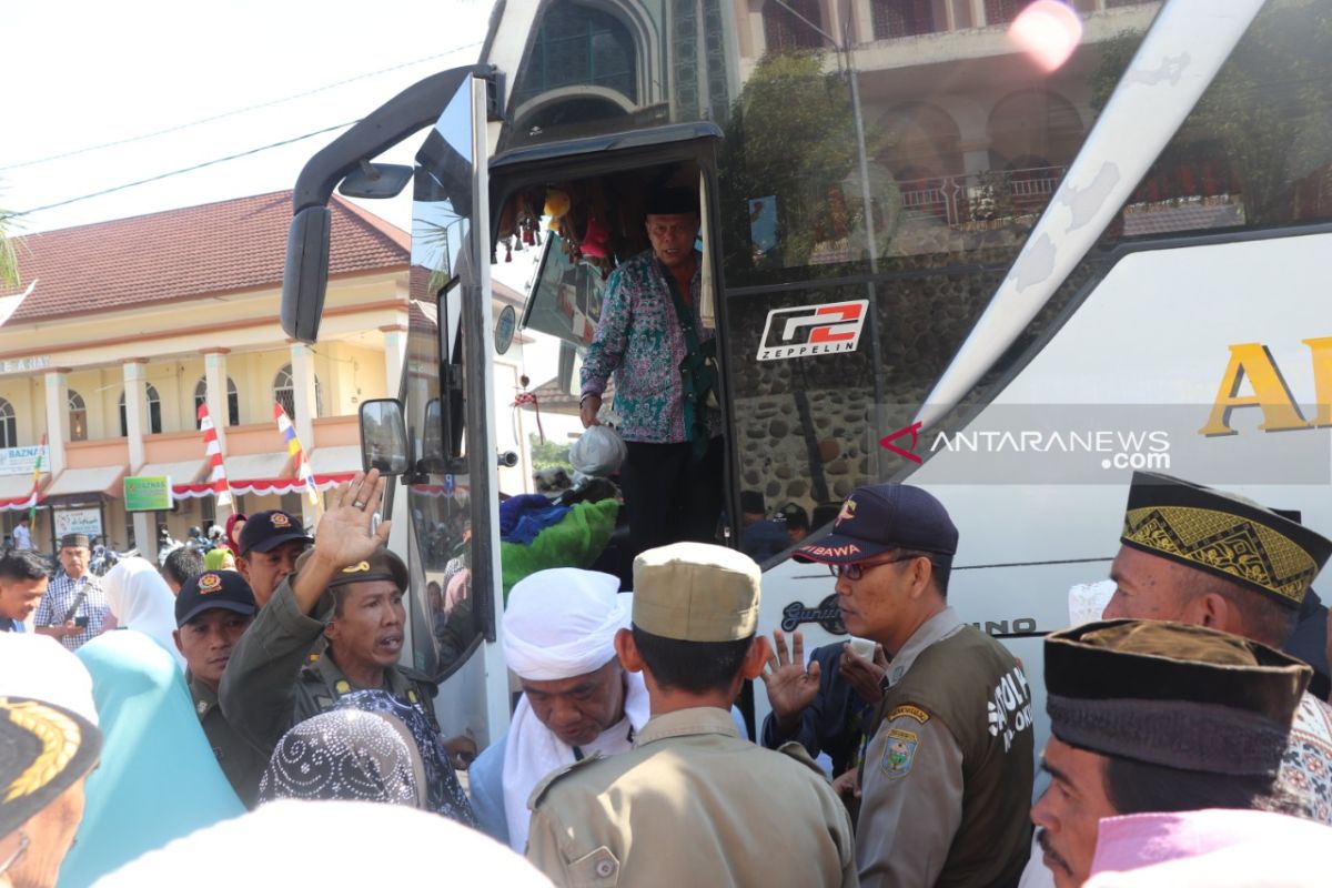 Satu jemaah haji Ogan Komering Ulu tertunda pulang karena sakit