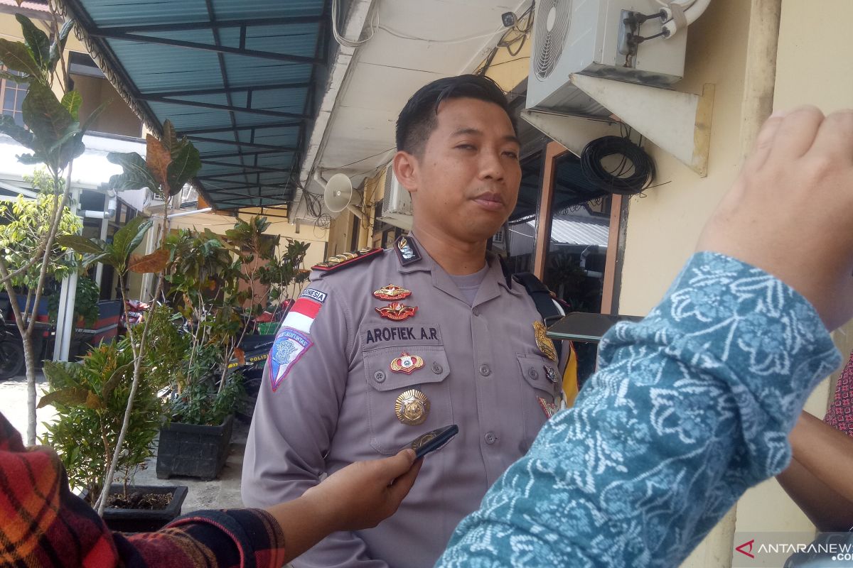 Polres Tarakan tunggu material SIM tiba dari Korlantas