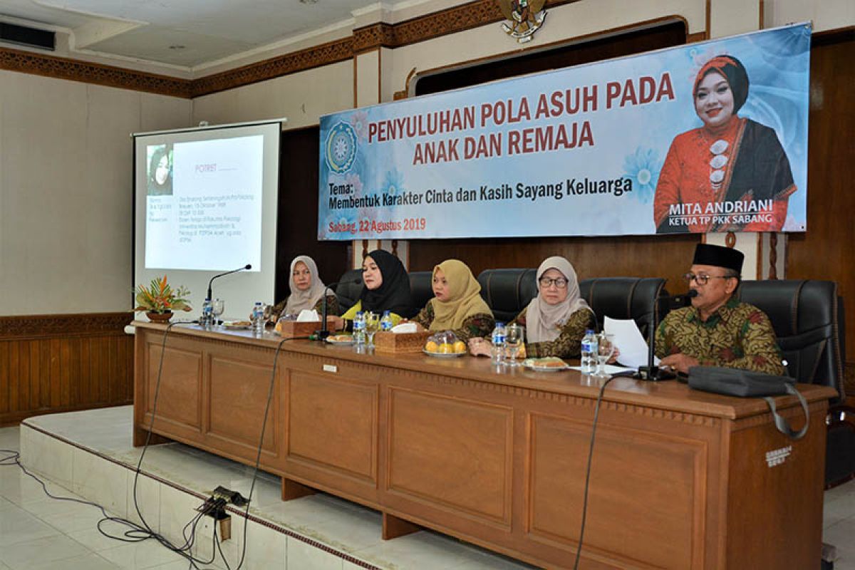 TP-PKK Sabang sosialisasi pola asuh anak