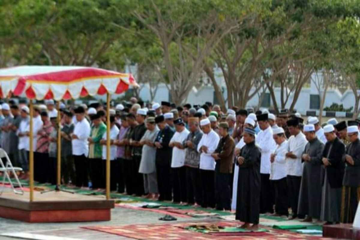 Seruyan Gelar Shalat Istisqa Mohon Diturunkannya Hujan Antara News