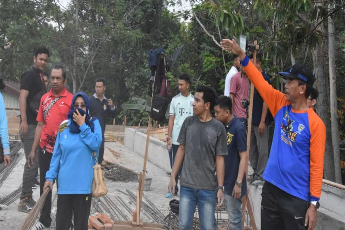 Wabup Sugianto pimpin kerja bakti Jumat bersih di Rujab Bupati