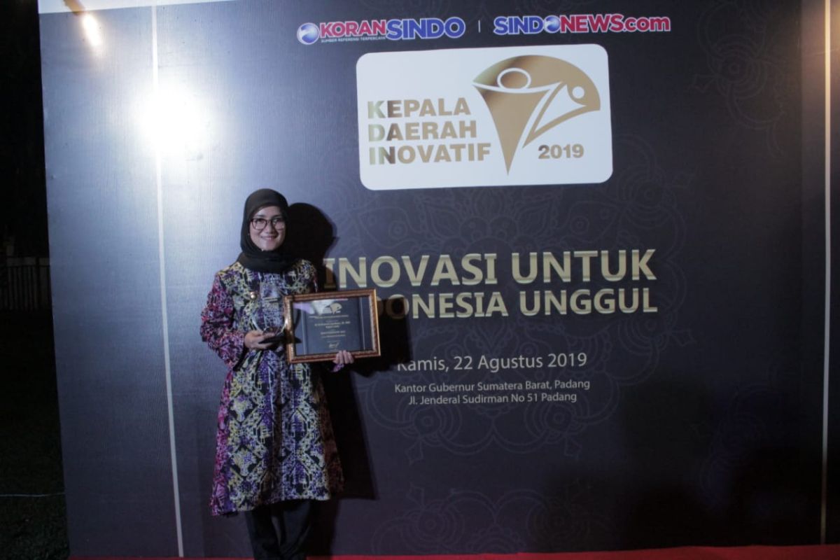 Bupati Lebak dapat penghargaan Kepala Daerah Inovatif 2019