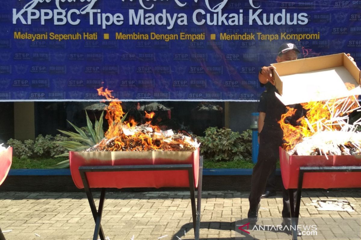 KPPBC Kudus yakin capai target penerimaan cukai rokok