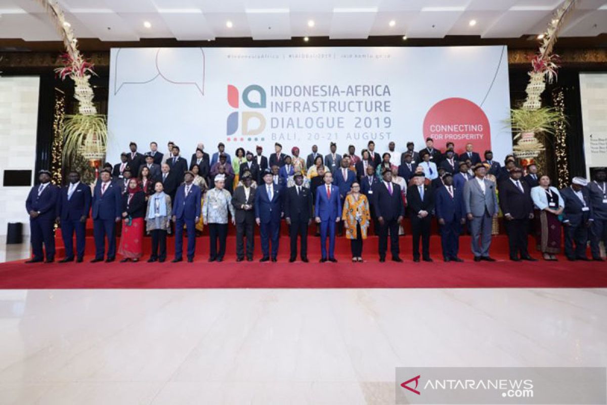 Dialog infrastruktur pembawa pesan persaudaraan Indonesia-Afrika