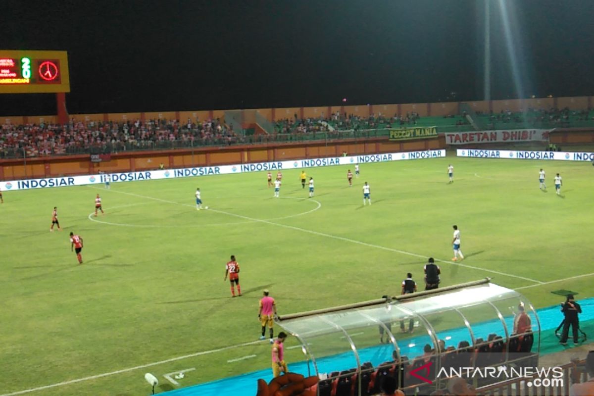 Madura United akhiri puasa kemenangan, tundukkan PSIS 3-0