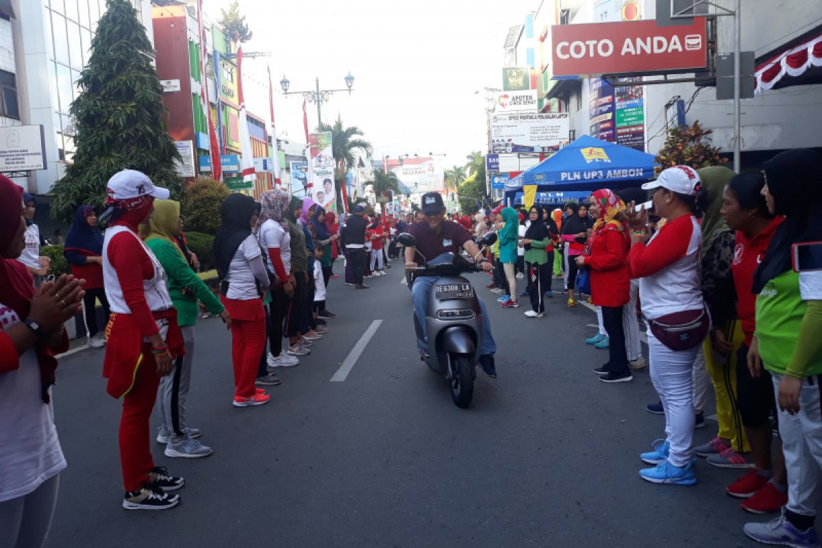 PLN promosikan kendaraan motor listrik ramah lingkungan di Ambon