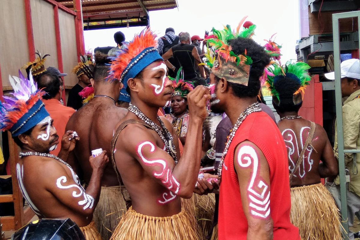 Pertemuan tokoh Papua dengan Presiden Jokowi dapat beri solusi