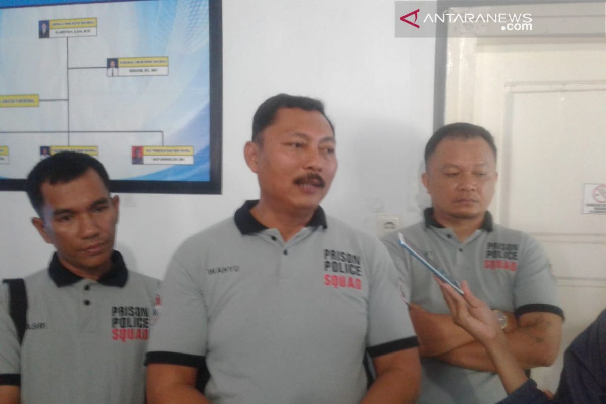 Dua narapidana Lapas Baubau  menyerahkan diri