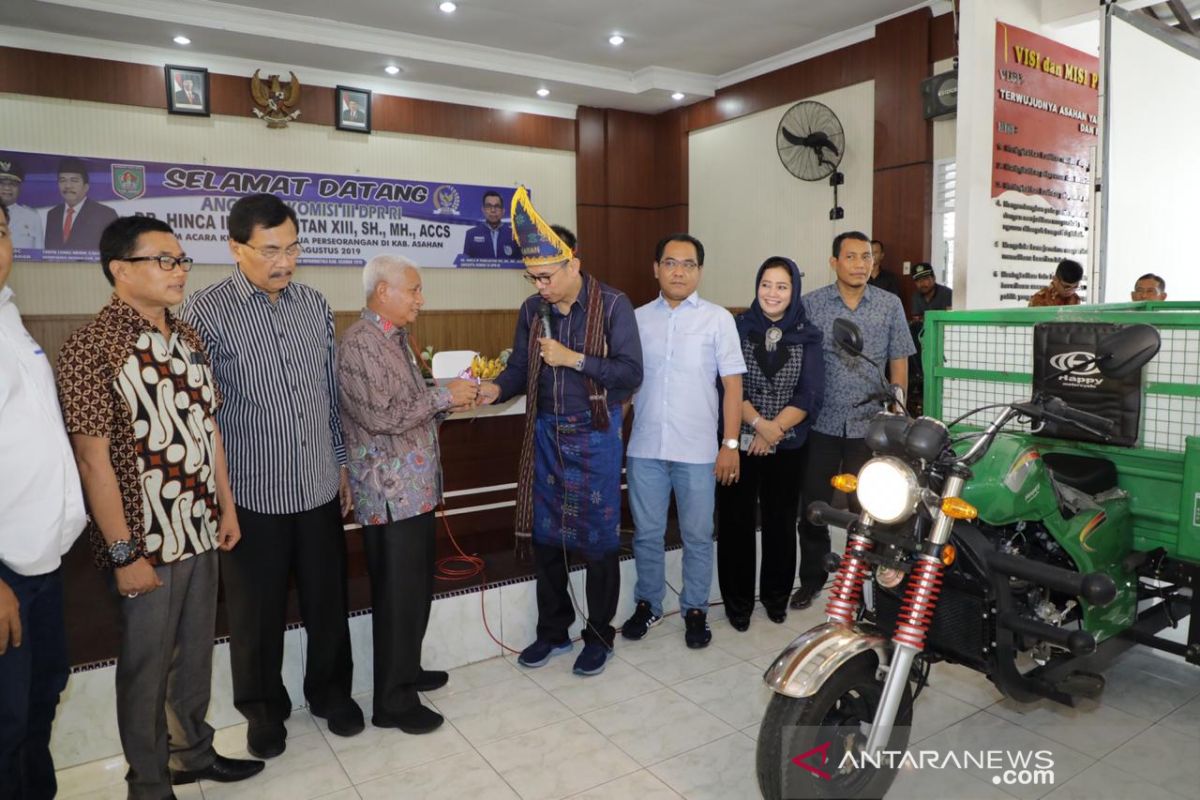 Pemkab Asahan terima 6 unit betor sampah dari Kementerian Lingkungan Hidup RI