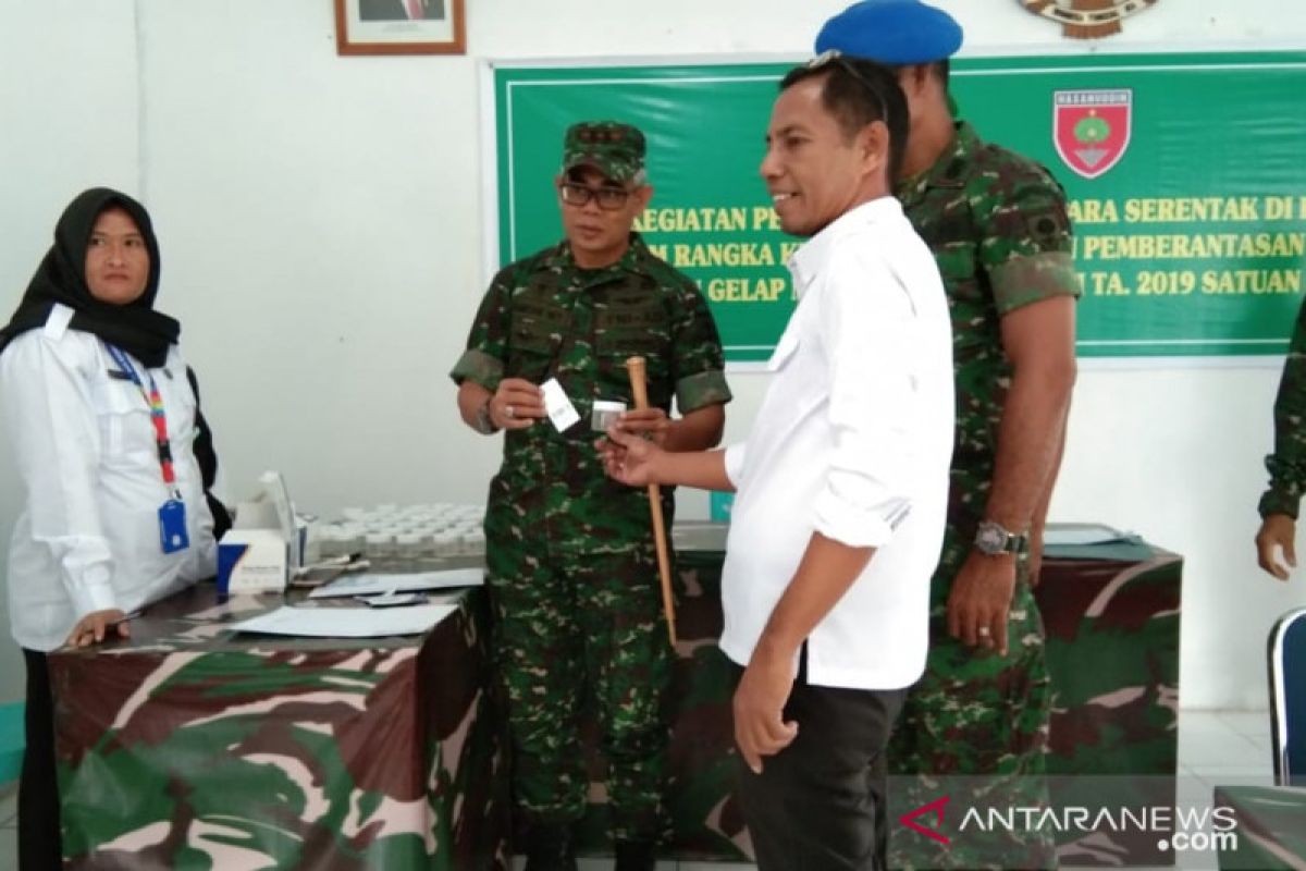 Prajurit TNI Kolaka jalani tes urine