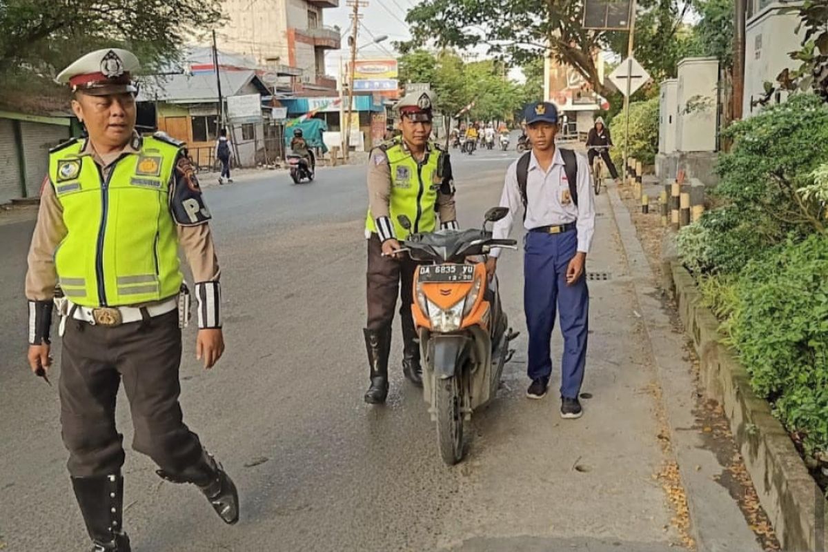 Banyak pelajar SMP  langgar aturan lalu lintas