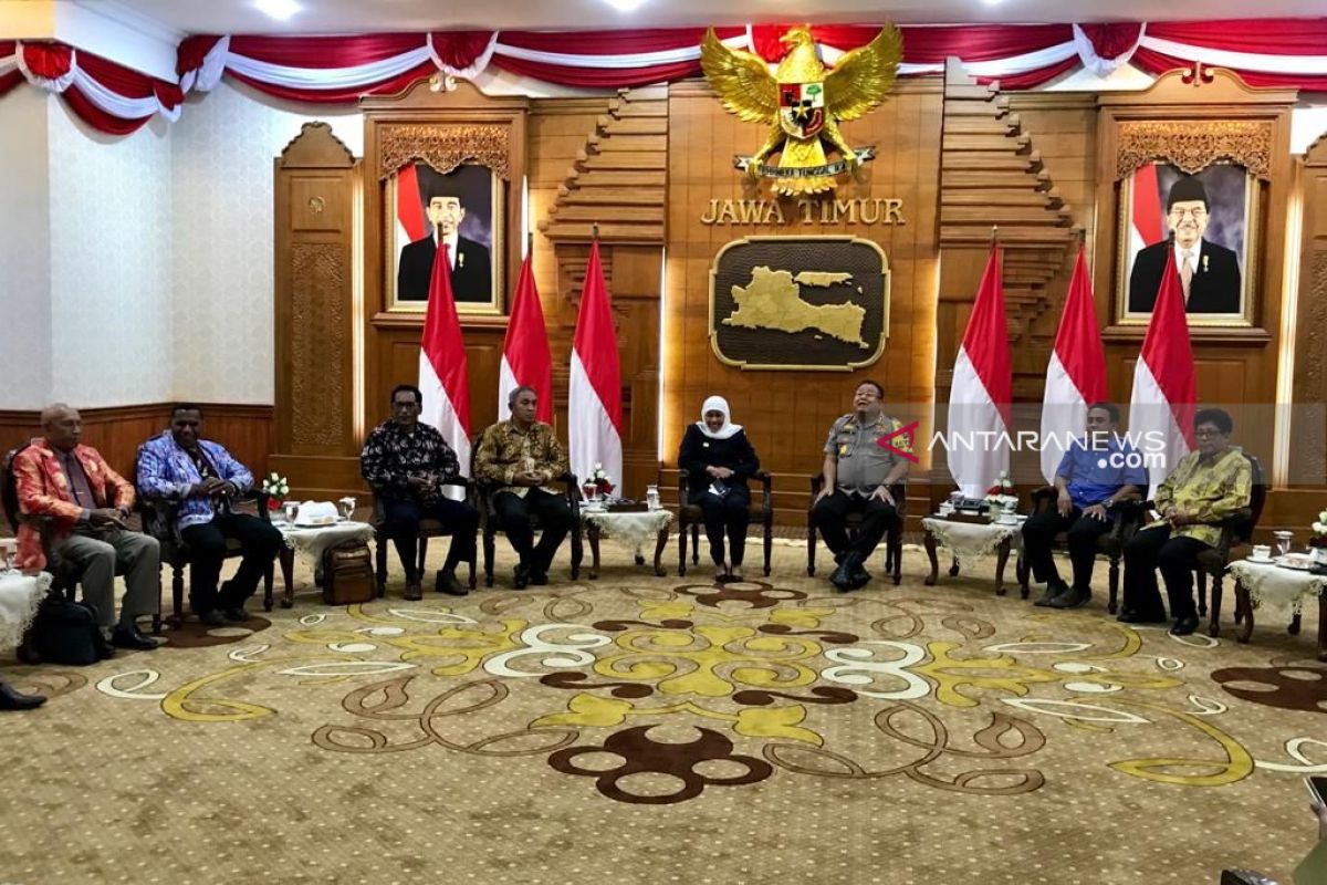 Polisi tangani dua kasus berbeda terkait Asrama Papua Surabaya