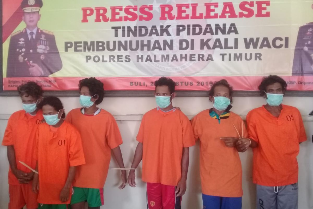 Enam warga suku Tugutil ditangkap terkait pembunuhan, 8 masih buron