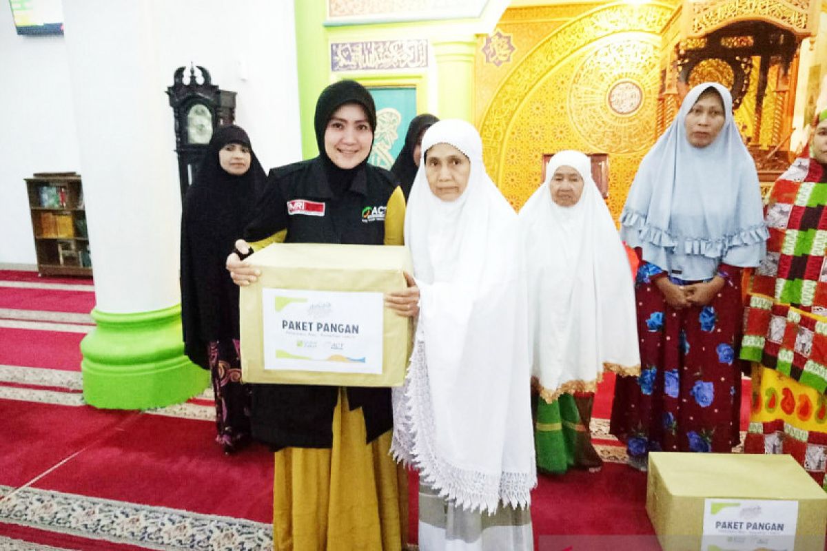 ACT Riau distribusi paket pangan untuk dhuafa