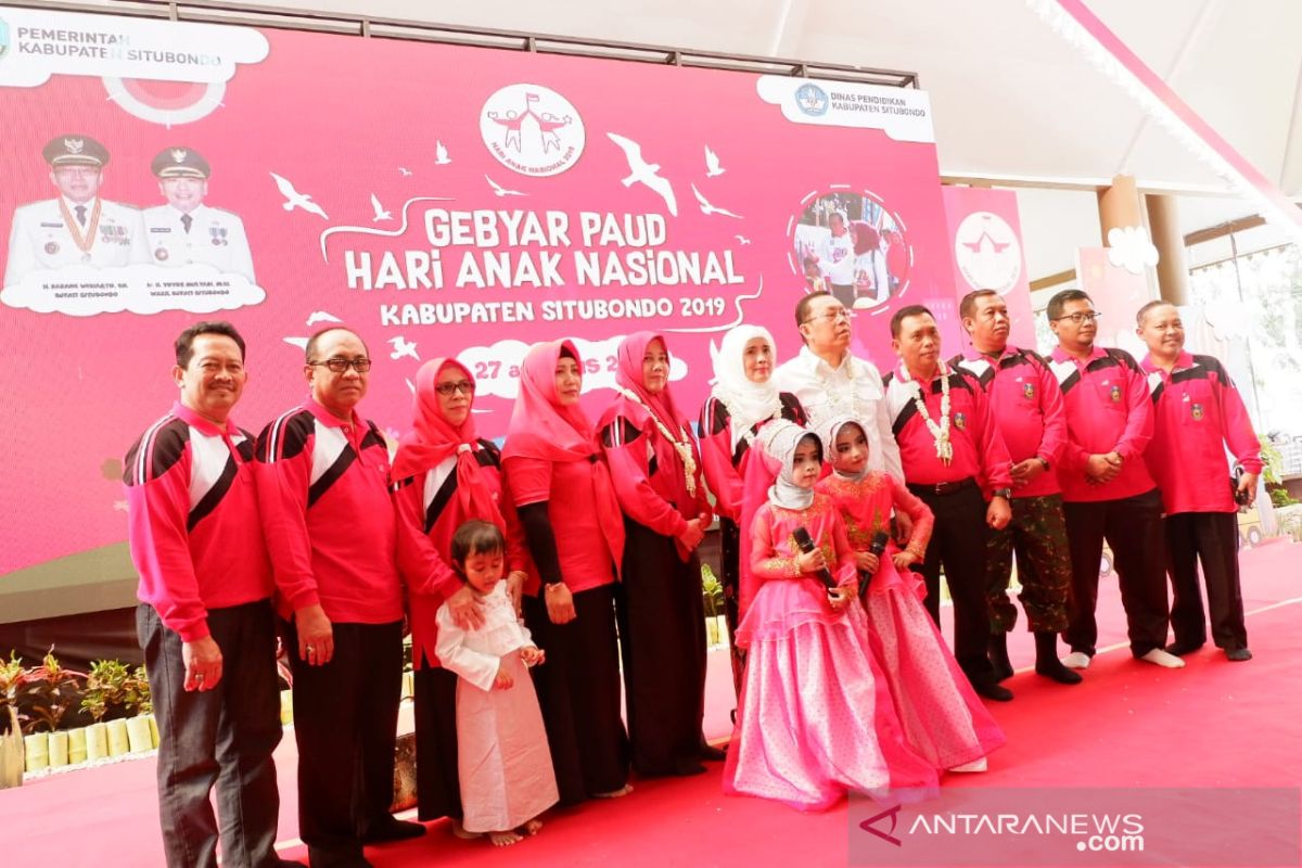 Pemkab Situbondo dorong guru kenalkan permainan tradisional kepada siswa