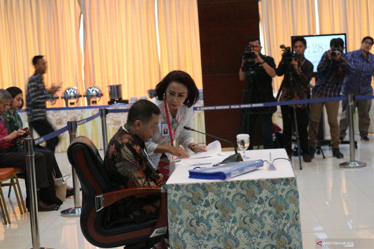 Ditanya keberanian menindak senior di Polri, Antam Novambar: Hajar