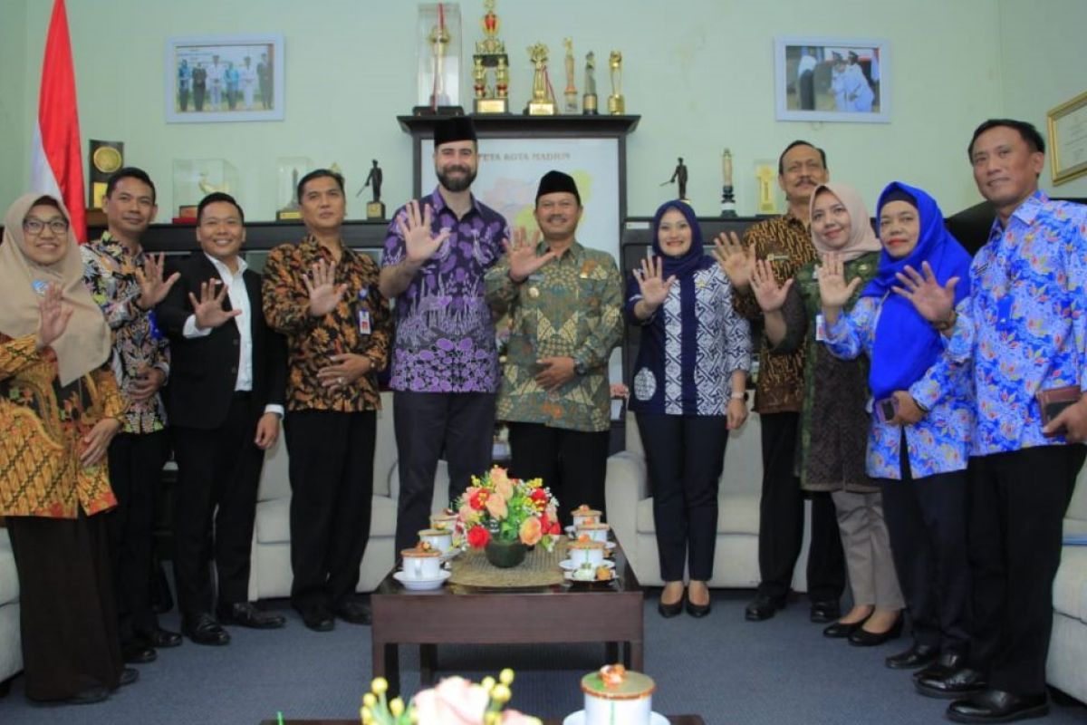 Pemkot Madiun promosikan nasi pecel ke perwakilan Konjen AS