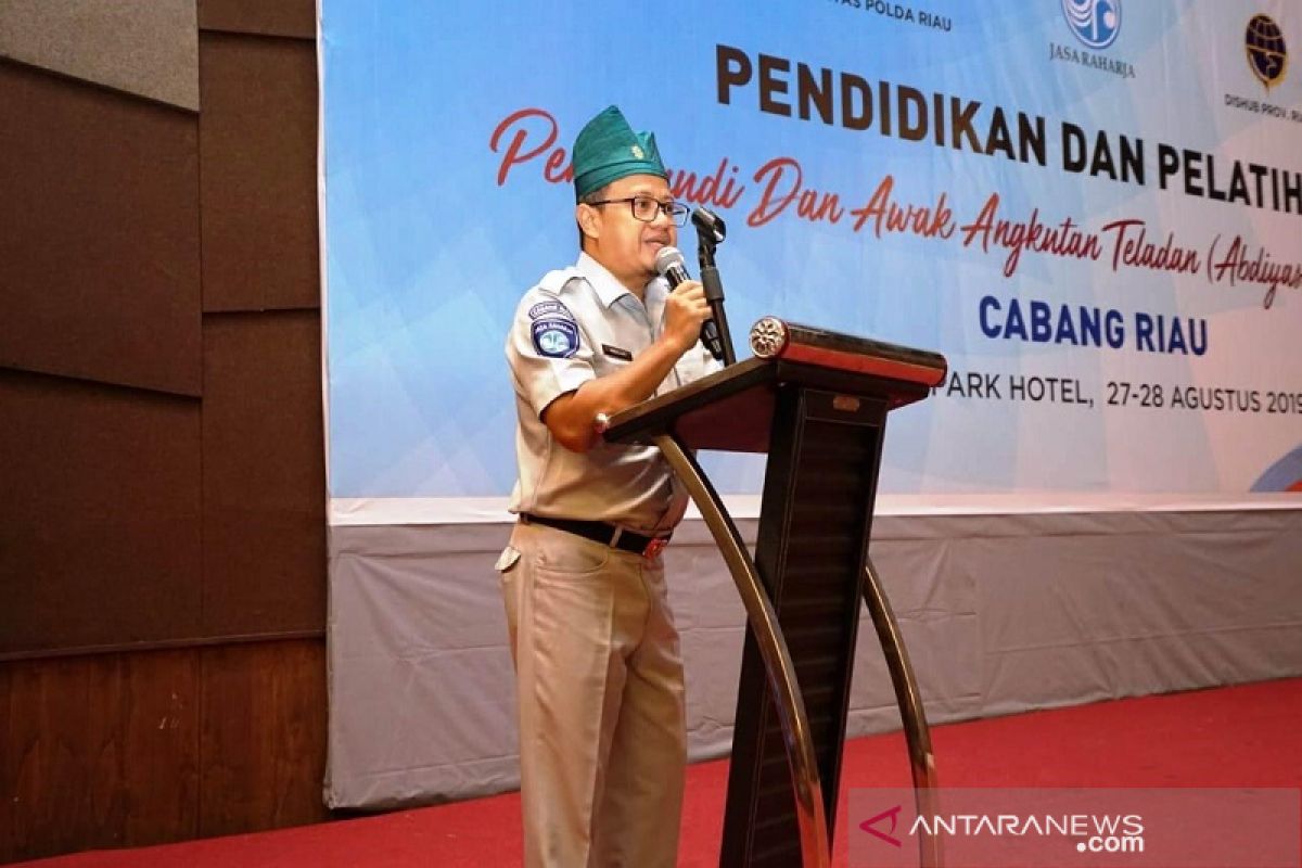 40 perwakilan PO Provinsi Riau dibekali etika dan keselamatan berlalu lintas