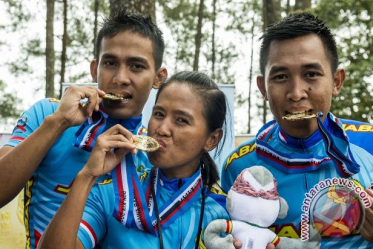 Atlet nasional meriahkan lomba sepeda gunung di Palangka Raya