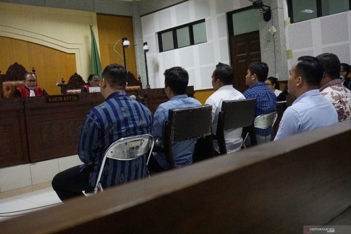 Penyidik Inteldakim Imigrasi Mataram mengakui terima Rp15 juta