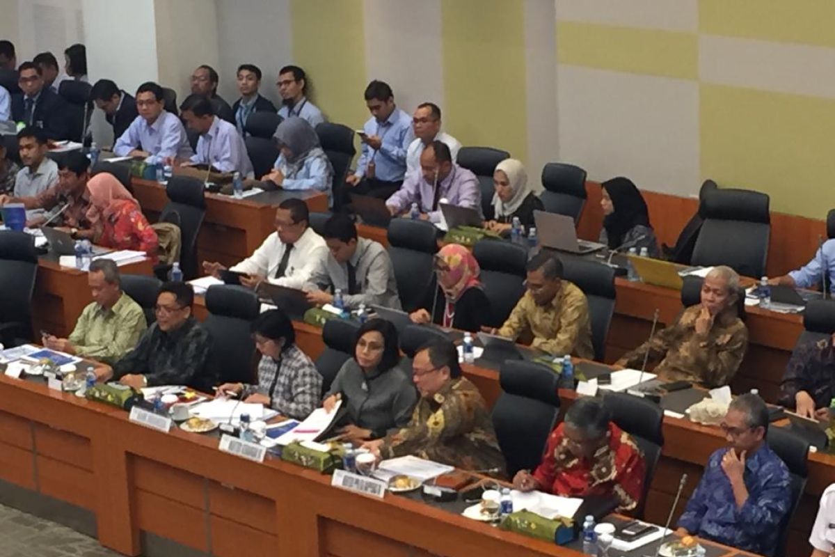 DPR-Pemerintah gelar rapat kerja bahas RUU APBN 2020