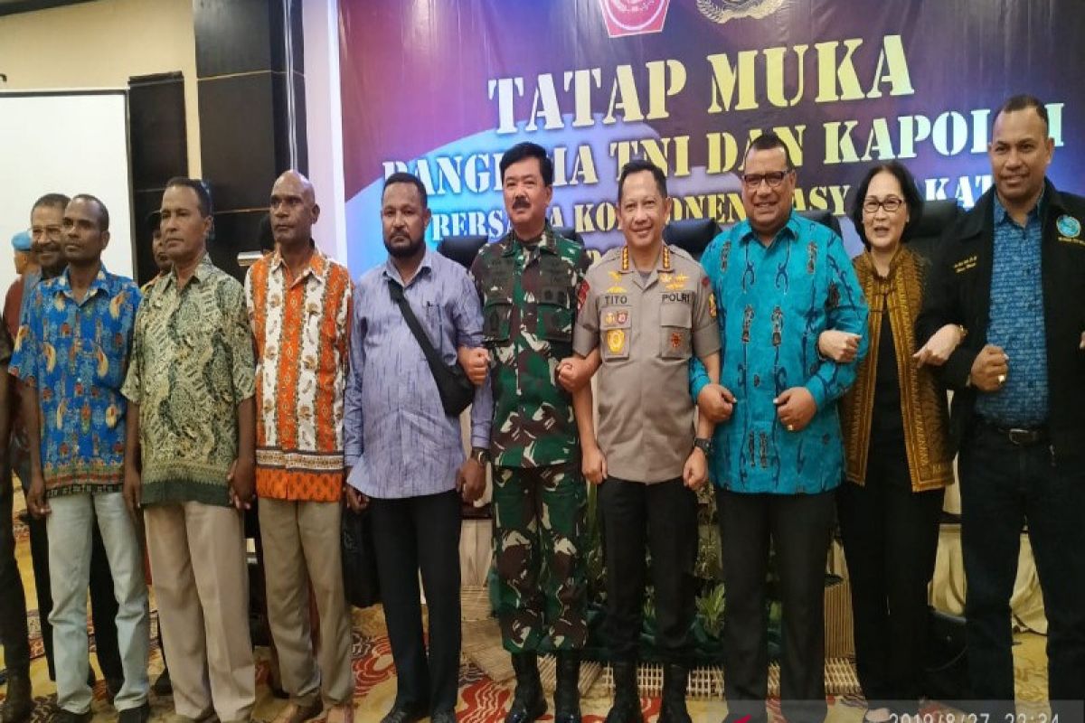 Panglima TNI dan Kapolri lakukan pertemuan tertutup dengan tokoh Papua