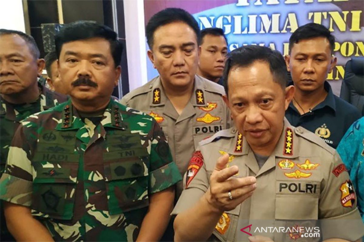 Panglima TNI dan Kapolri bertemu tokoh masyarakat Mimika dan Jayawijaya