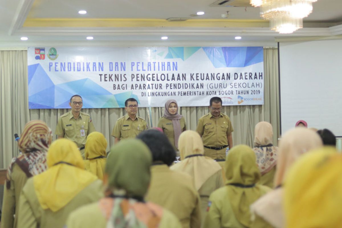 Guru SD dan SMP di Kota Bogor belajar pengelolaan keuangan