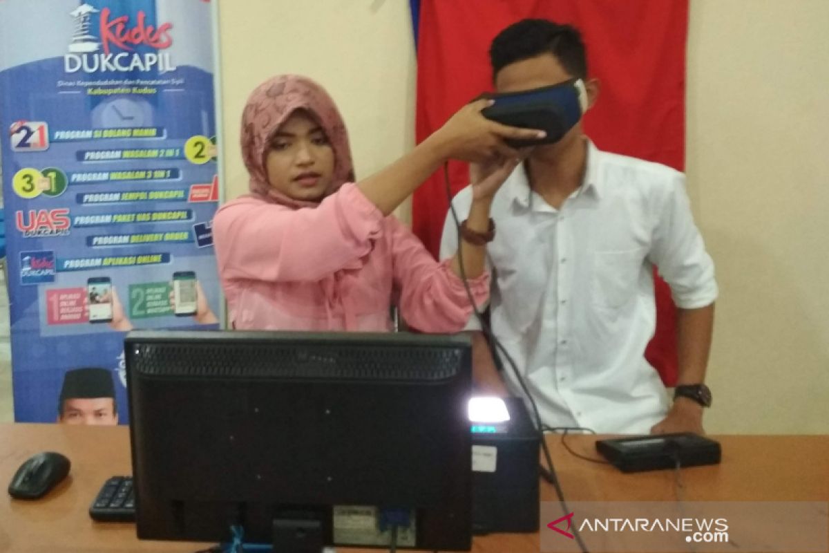 3.310 warga Kudus belum rekam KTP elektronik