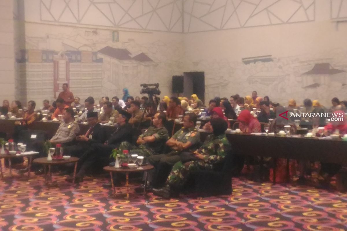 BKKBN Kalbar lakukan review terhadap program KKBPK