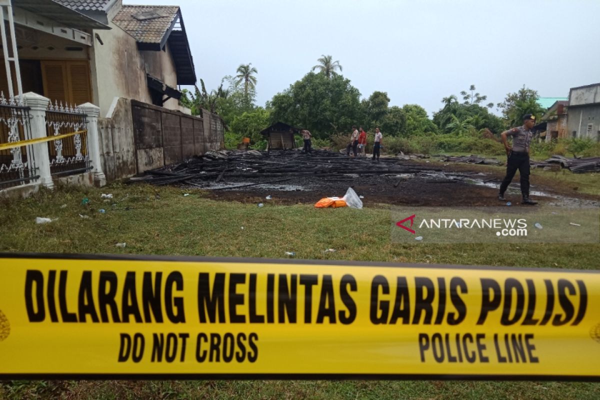 Api bakar satu unit  asrama mahasiswa di Aceh Barat