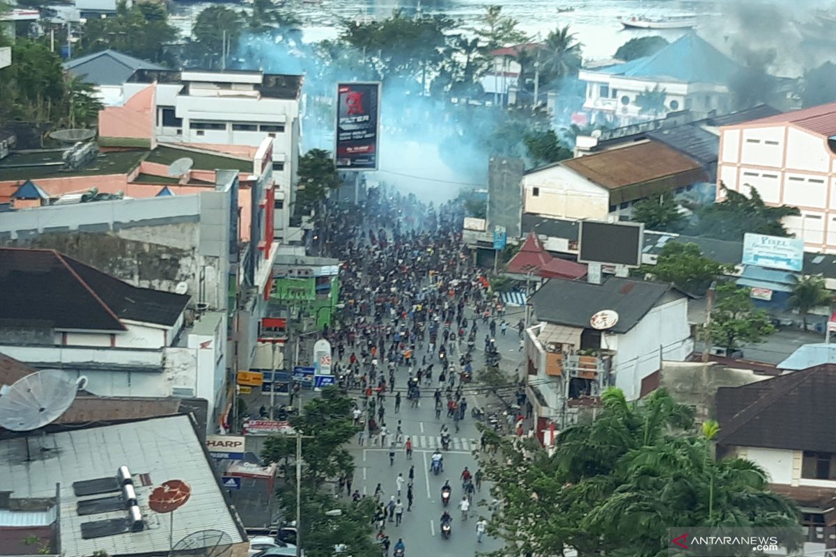 Papua Terkini: Menkumham sesalkan pengibaran bendera Bintang Kejora