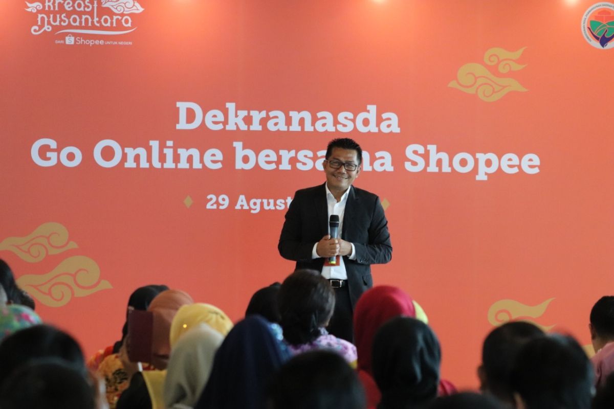 Kemendes PDTT gandeng "marketplace" pasarkan produk UMKM