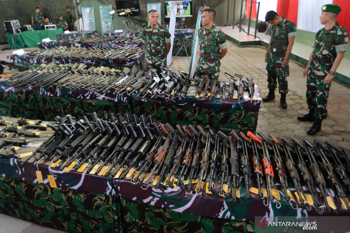 Masyarakat Aceh serahkan senjata secara sukarela ke TNI, KSAD beri apresiasi